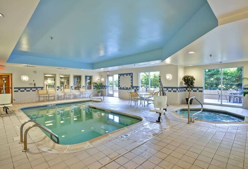 فندق Fairfield Inn And Suites By Marriott Birmingham Fultondale / I 65