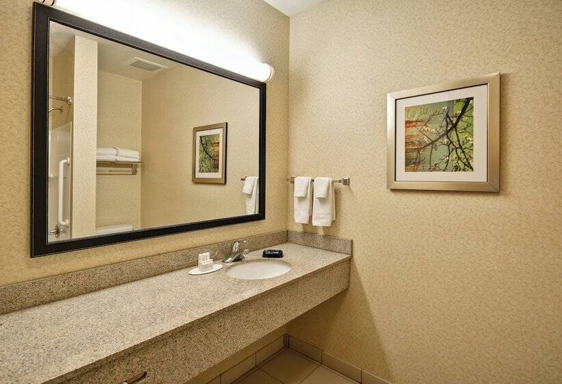 فندق Fairfield Inn And Suites By Marriott Birmingham Fultondale / I 65