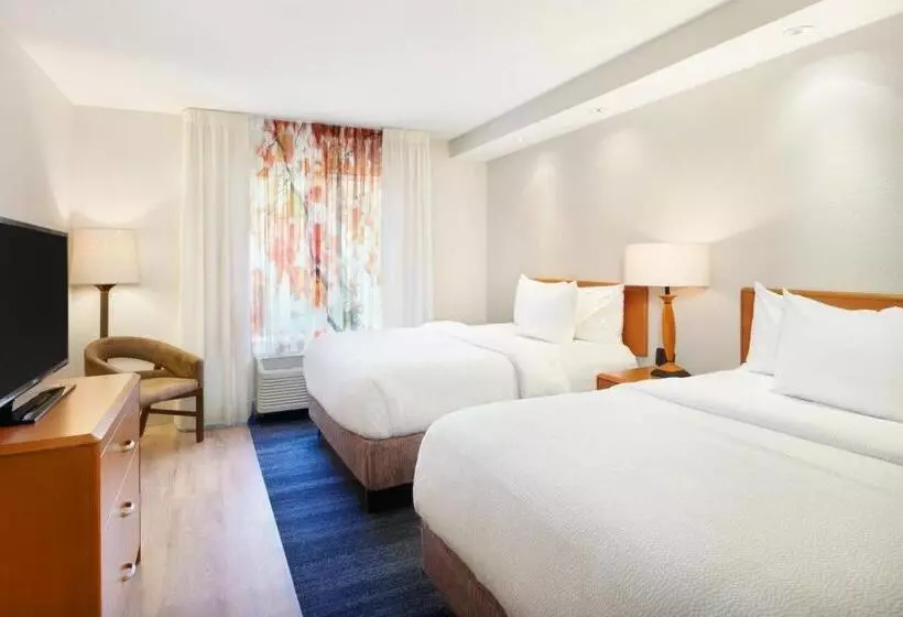 בית מלון כפרי Fairfield Inn & Suites By Marriott Hinesville Fort Stewart