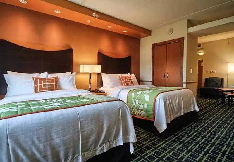 ホテル Fairfield Inn & Suites Huntingdon Raystown Lake