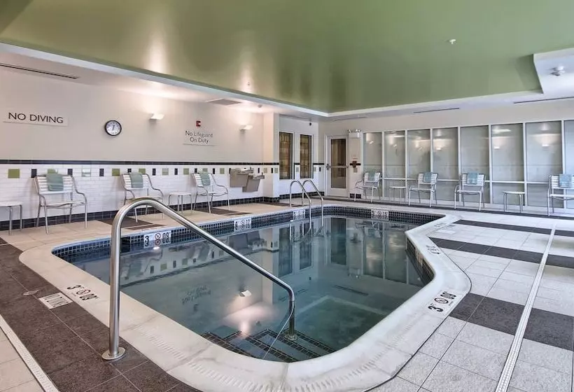 ホテル Fairfield Inn & Suites Huntingdon Raystown Lake