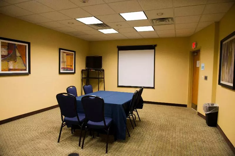 Holiday Inn Express Hotel & Suites Atlanta East   Lithonia, An Ihg