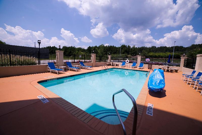 Holiday Inn Express Hotel & Suites Atlanta East Lithonia, An Ihg