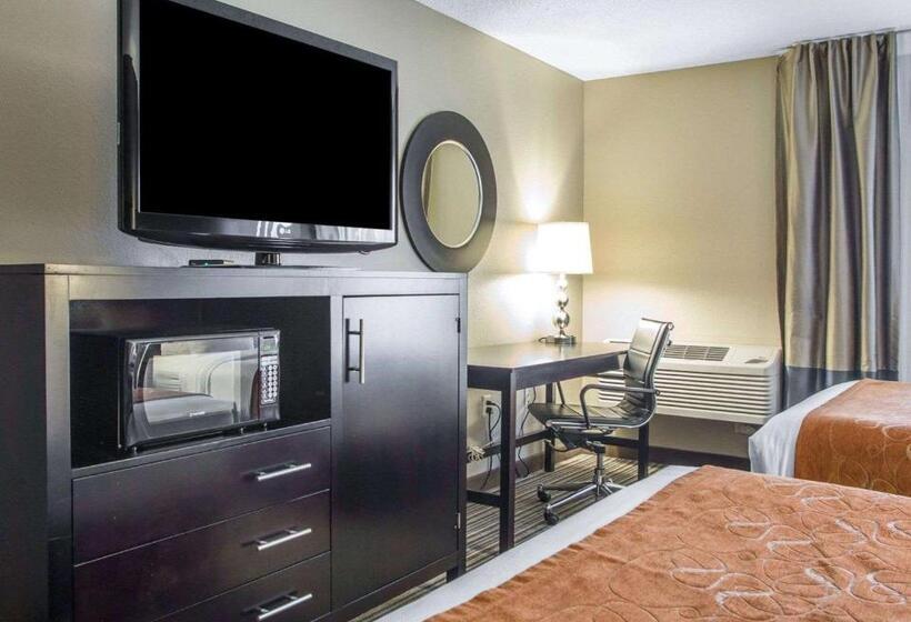 فندق Holiday Inn Express & Suites Hayward, An Ihg