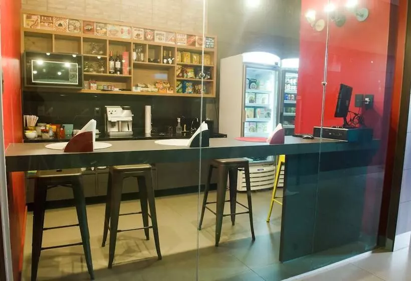 Hotel Impar Suites Cidade Nova