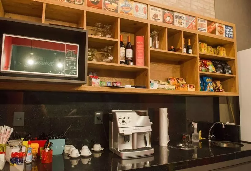 Hotel Impar Suites Cidade Nova