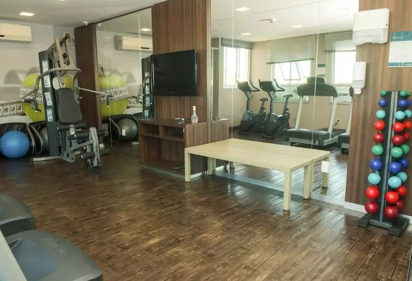 Hotel Impar Suites Cidade Nova