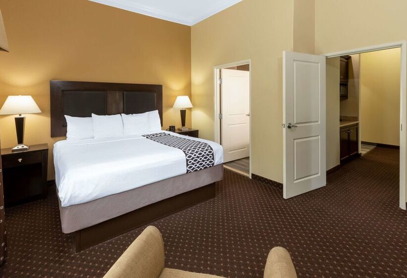 فندق La Quinta By Wyndham Houston New Caney