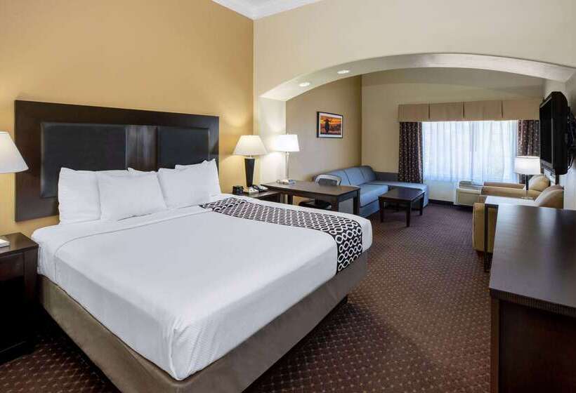 فندق La Quinta By Wyndham Houston New Caney