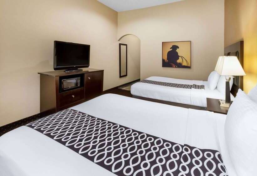 فندق La Quinta By Wyndham Houston New Caney