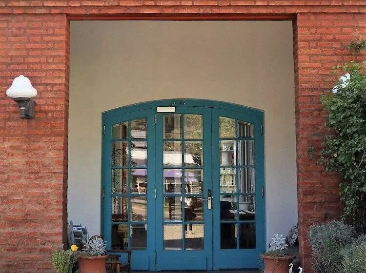 酒店 Las Bayas Home Suites