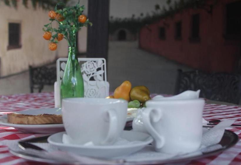 هتل Luis V Santo Domingo