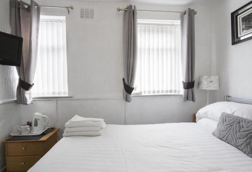 ホテル The Marsden