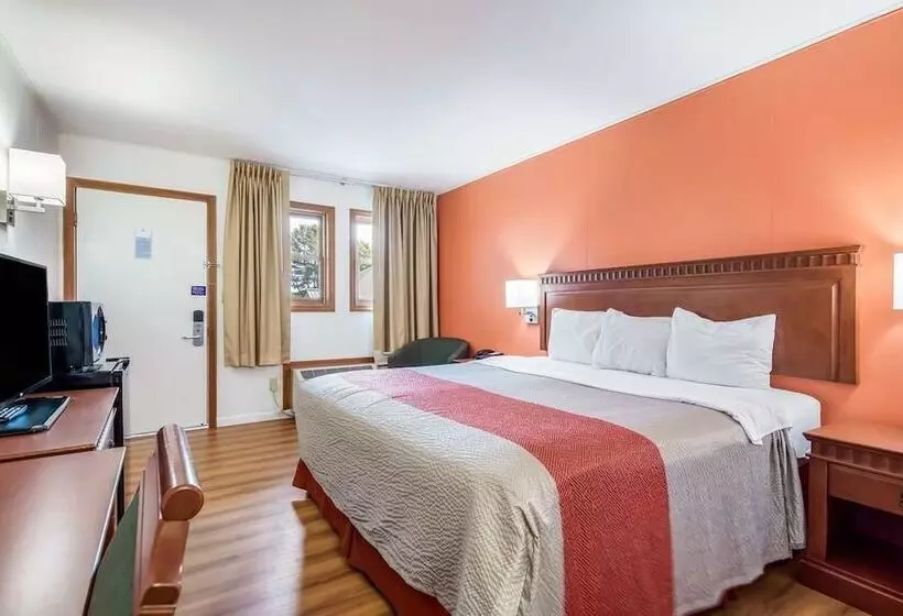 Отель Northway Inn Queensbury Lake George