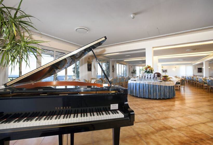 Hotel Piccolo Paradiso