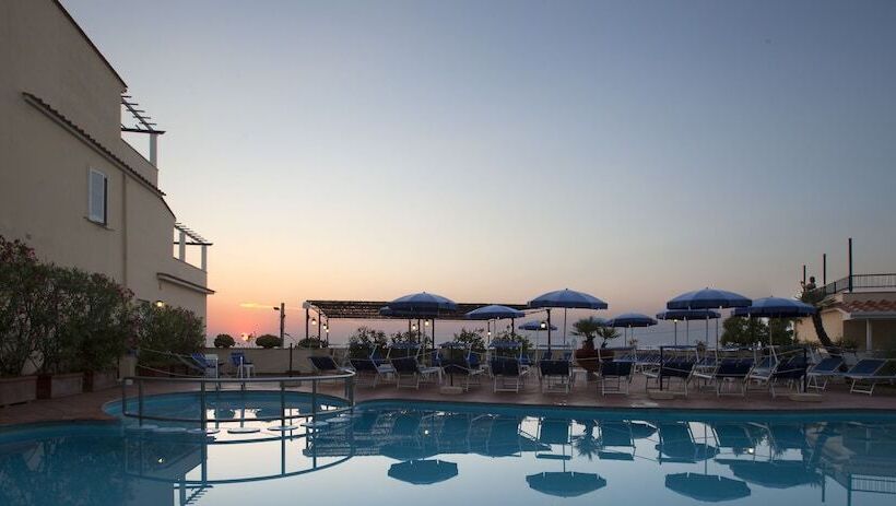 Hotel Piccolo Paradiso