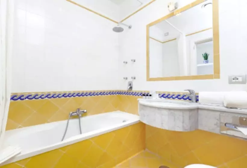 Отель Piccolo Paradiso