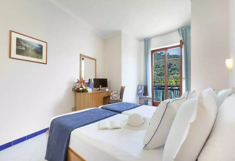 Отель Piccolo Paradiso