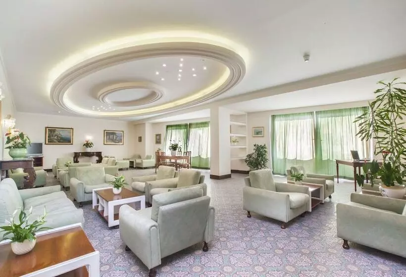 Отель Piccolo Paradiso