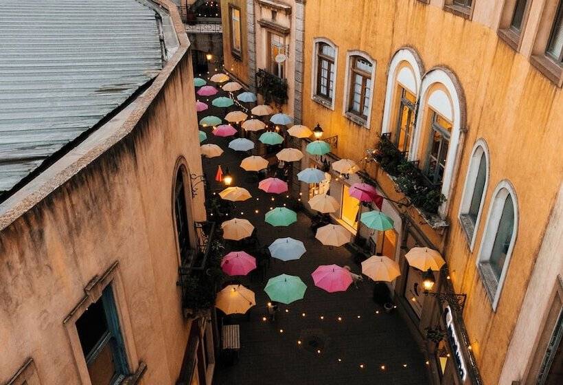 فندق Plaza Central Canning