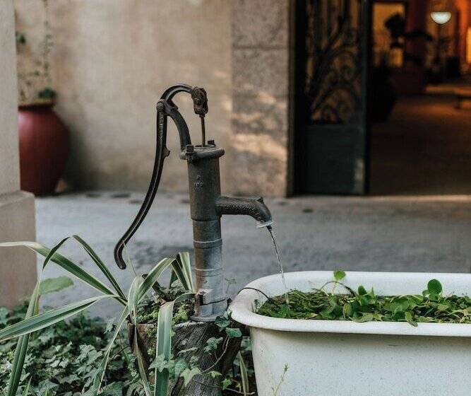 فندق Plaza Central Canning