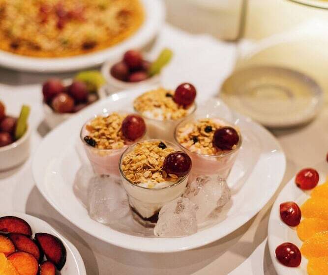 فندق Plaza Central Canning