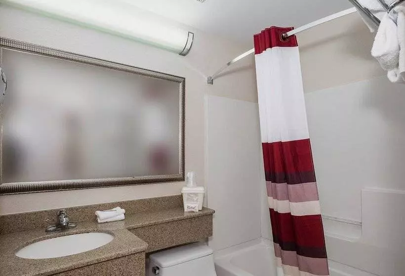 Hotel Red Roof Inn & Suites Mt Holly Mcguire Afb