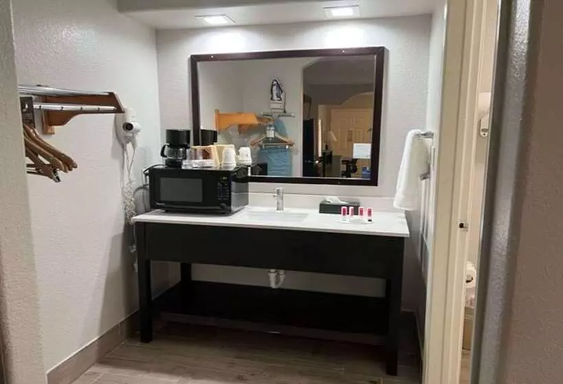 Szálloda Super 8 By Wyndham Baytown/mont Belvieu