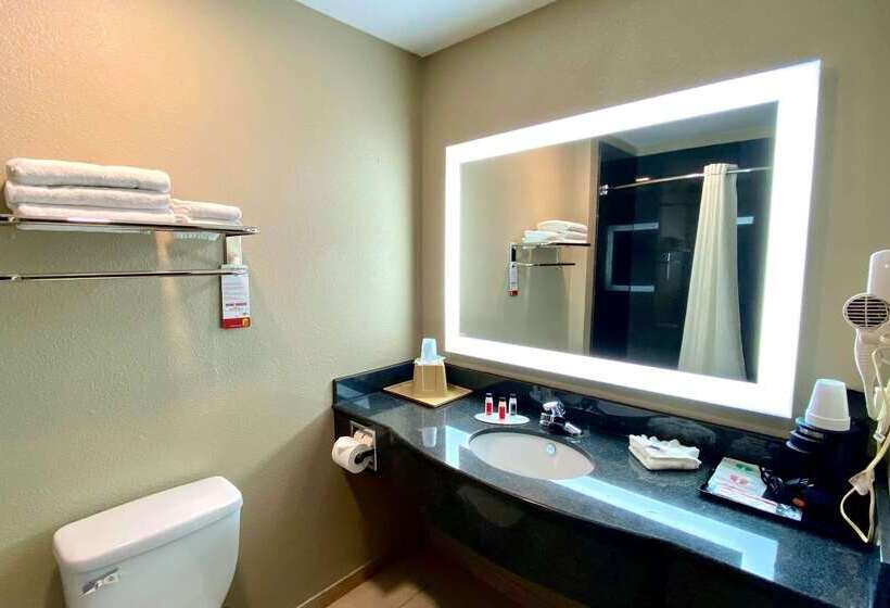 בית מלון כפרי Super 8 By Wyndham Harker Heights Killeen   Fort Cavazos