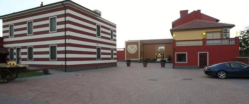 ホテル Tenuta Del Vecchio Mulino