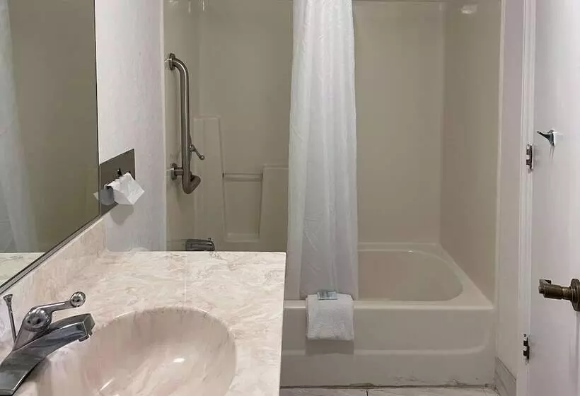 Motel 6 Fancy Gap Va