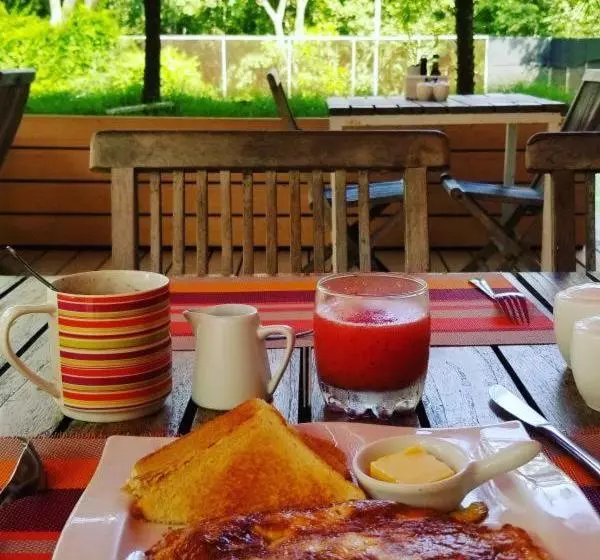 15 Love Bed & Breakfast