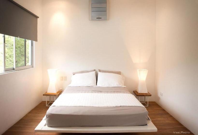 15 Love Bed & Breakfast