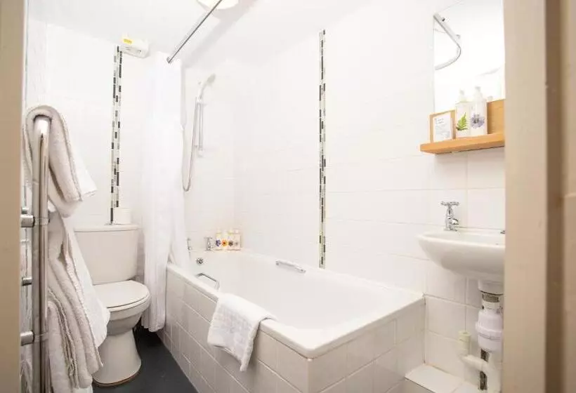 Bed and Breakfast Castle Inn