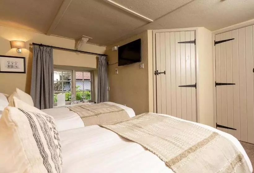 Bed and Breakfast Castle Inn