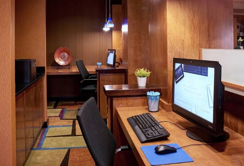 Fairfield Inn And Suites New Buffalo