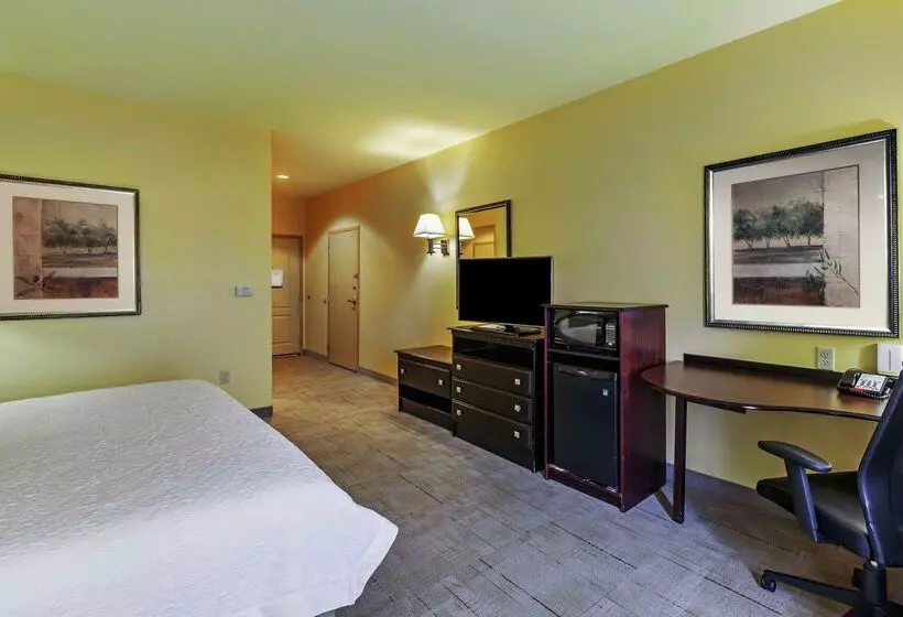 Hampton Inn & Suites Tulsa North/owasso