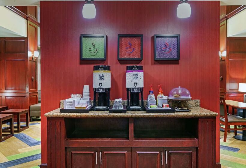 Hampton Inn & Suites Tulsa North/owasso