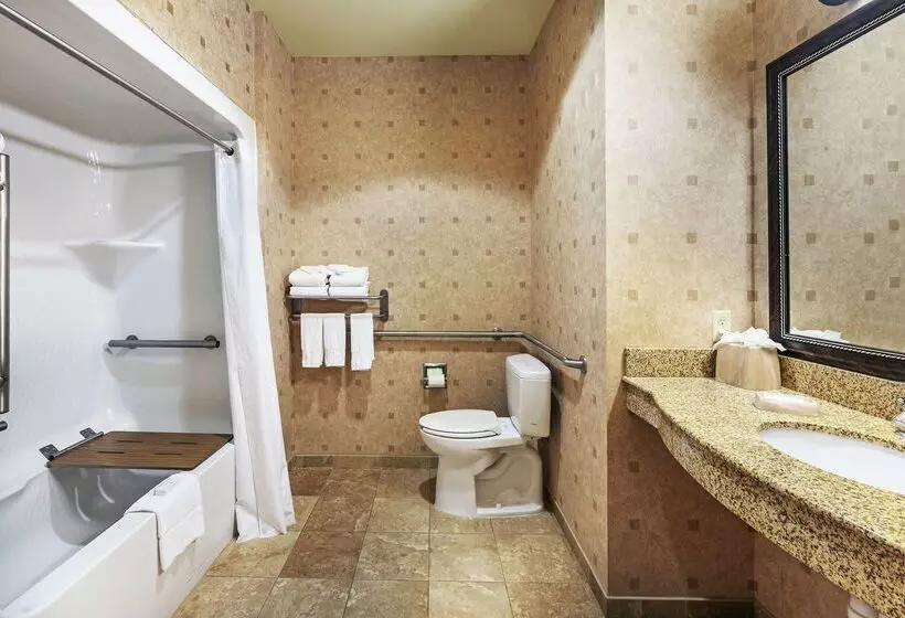 Hampton Inn & Suites Tulsa North/owasso