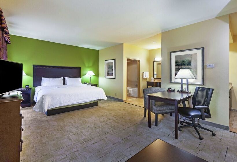 Hampton Inn & Suites Tulsa North/owasso