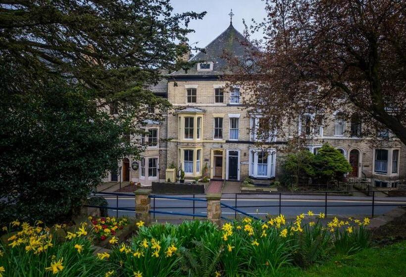 هتل Broomfield House