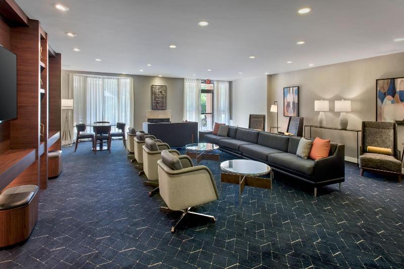 فندق Courtyard Philadelphia Plymouth Meeting