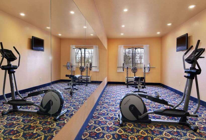 בית מלון כפרי Quality Inn & Suites Mcalester On Hwy 69 & 270