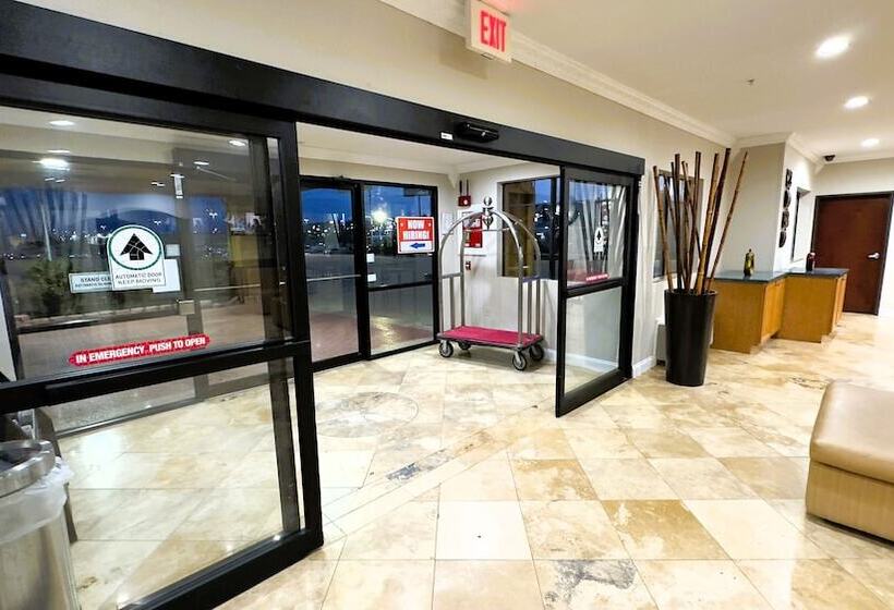 בית מלון כפרי Quality Inn & Suites Mcalester On Hwy 69 & 270