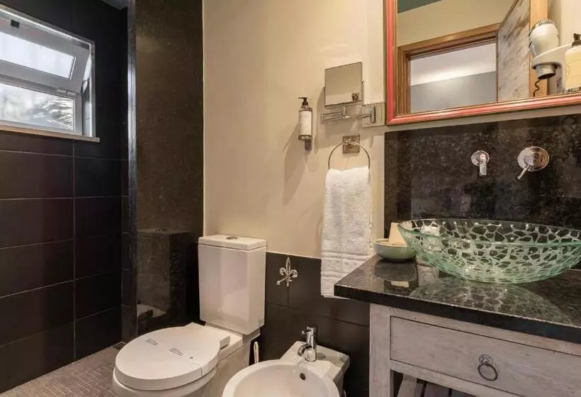 Отель Guesthouse D. Manuel I   Adults Only