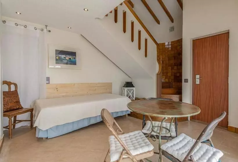 Отель Guesthouse D. Manuel I   Adults Only