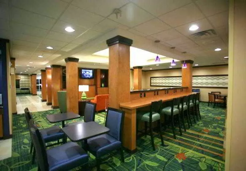 Отель Fairfield Inn And Suites By Marriott Lakeland Plant City