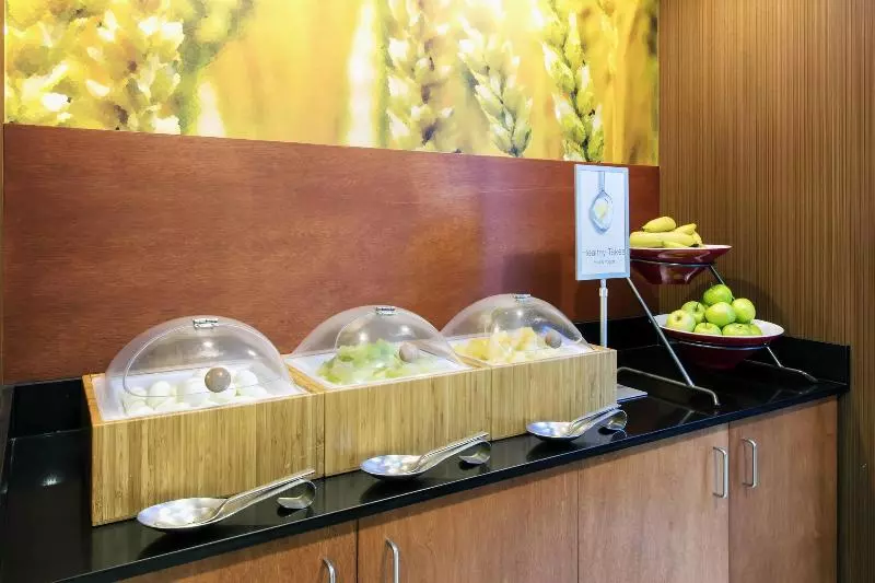 Отель Fairfield Inn And Suites By Marriott Lakeland Plant City