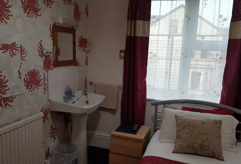 Отель Fairhaven Guest Accommodation