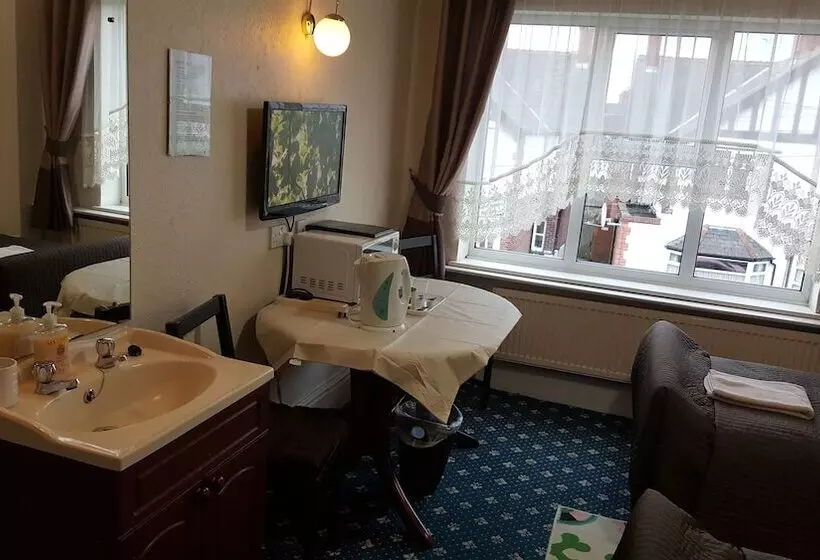 Отель Fairhaven Guest Accommodation